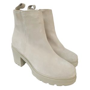 Steve Madden Ivory Suede Gianna Booty Chunky Chelsea Boot Size 10